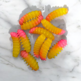 RYVALURES-WORM SUNNY YELLOW/BUBBLE GUM - 50KS